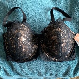 NWT Lace Balconette bra